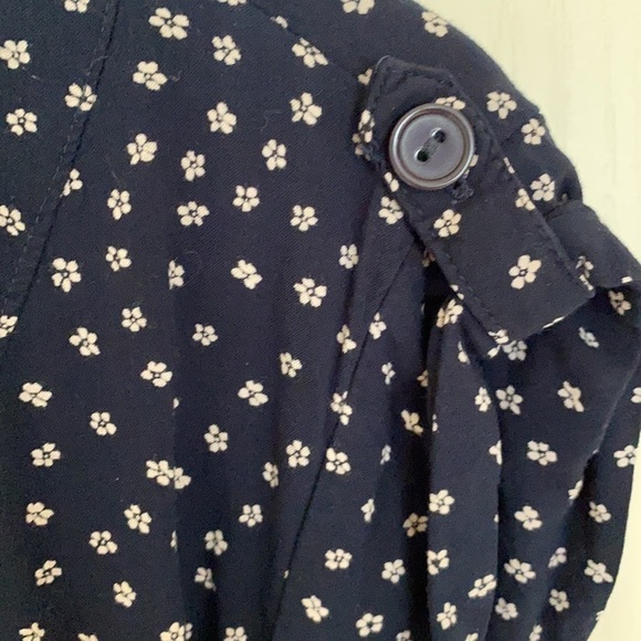 Forever 21 Mini Floral Button Down Dress, Size Med - Picture 6 of 9